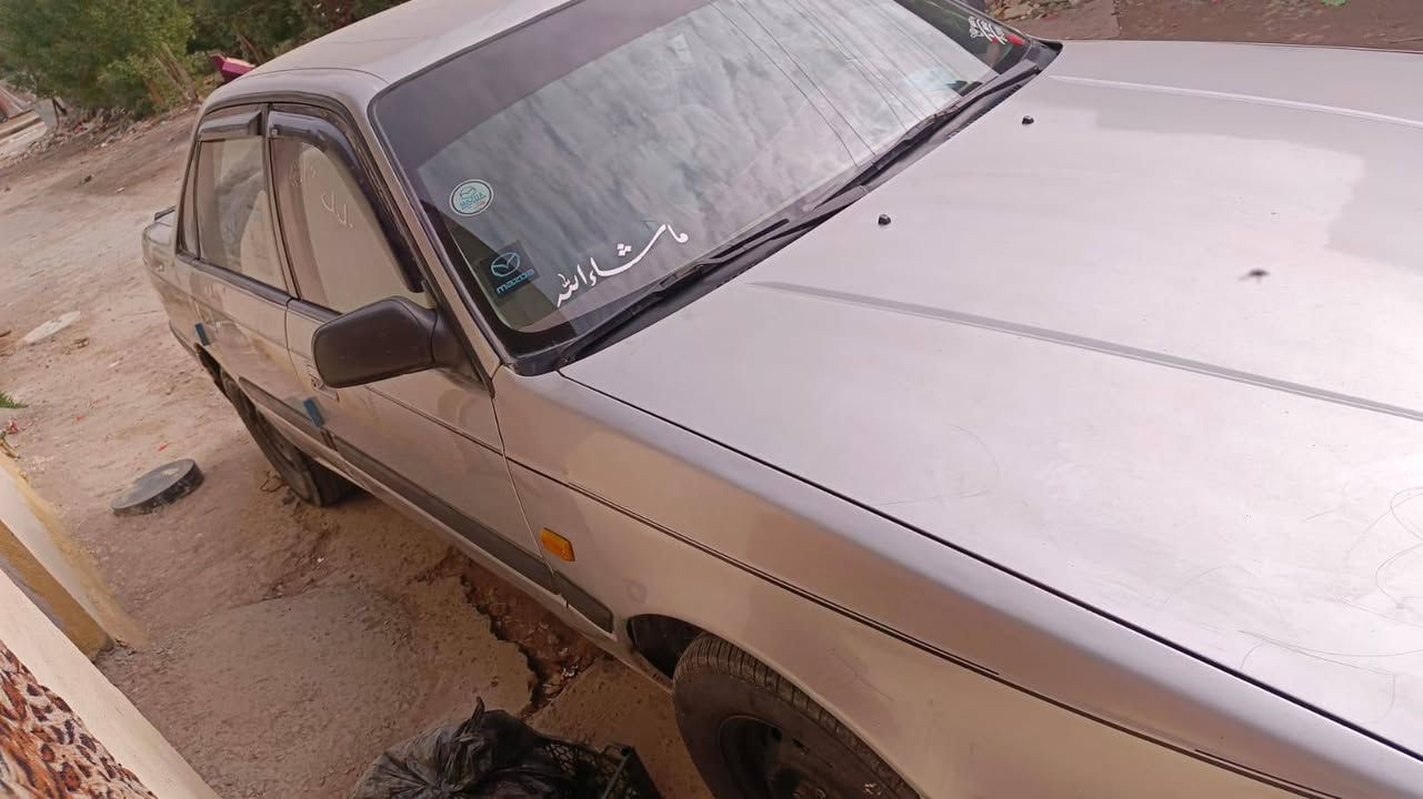 اسلام عليكم مازده للبيع موديل ٩٠ السياره كير مكينه بجيس المكينه 12 كابريته انسه اكو صرف بانزين التبريد ثلج بيه نقص فقط درايم شفت ولباقي كله مقفوله مكان السياره واسط السياره احلا من الصوره بس يحتاج غسله زينه 
 الاستفسار عل هذا الرقم ***********
