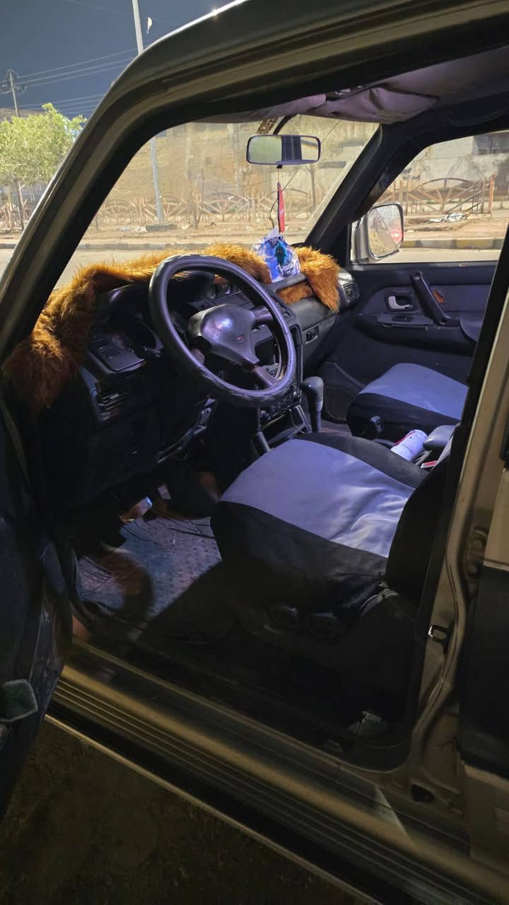 السلام عليكم سياره ميتسوبيشي باجيرو للبيع العنوان ميسان السعر 50 السياره جاهزه گير محرك حداده تخم تايرات لتواصل او الاستفسار الاتصال على الرقم ***********
