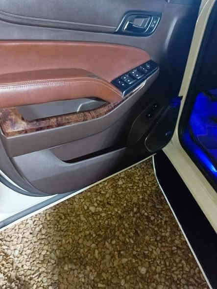 تاهو موديل 2015 LTZ مكفوله من صبغ وتبديلوالبارد وارد خليج 
سعر 335  ***********6
