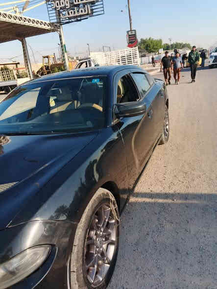 السلام عليكم جارجر 2018 جيتي فول عدا الفتحه واكعه عله سقيفه ومببنه بل صور حادثه الامريكي باب السائق صبغ اي قطعه ما مبدله عارضه 150 جماعت ا140 لحد يتصل بس الشراي أو مراوس ***********
