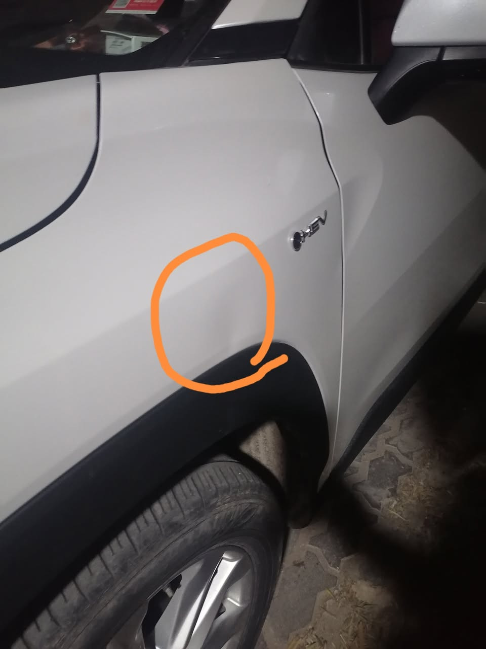 مكلف بالنشر كورلا كروز موديل 2024 ماشية 23 الف 
كما موضوع بالصور والسونار 
*********** 
السعر عند الاتصال
