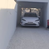 للبيع • اتصل • بدون تفاصيل