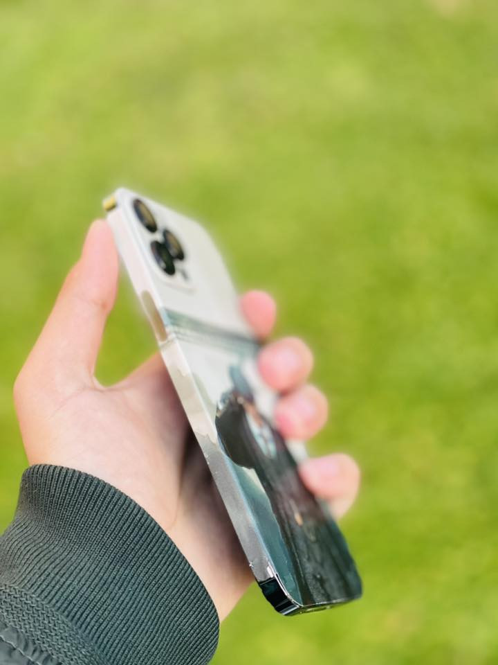 ايفون 12 برو ماكس
ذاكره 256

تك سيم مكان سيم عاطل 

بس ايسيم يشتغل 

سمكارت الكتروني مابي عيب 

شريحة الكتروني 

ضهر مكسور 

بطارية 🔋 76

كلشي بلادي 

نظافة 80 من 100 

ضمان شهر ابيعه

سعر خاص 🔥 🔥 🔥


**إذا كنت صاحب هذا الإعلان وتريد حذفه لأي سبب، رجاءا أرسل رسالة إلى الدعم الفني**