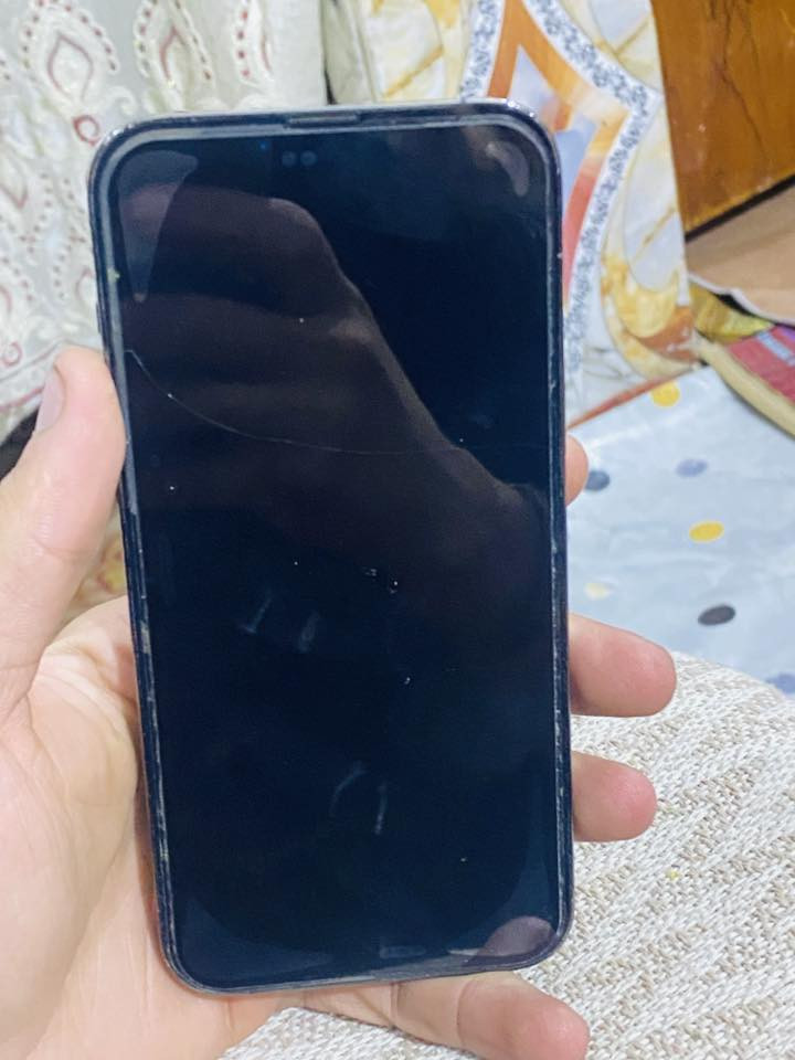 ايفون 13 برو ماكس
ذاكره 256
بطاريه 96 فيس ايدي كله شغال جهاز برغي ممفتوح ولا شخط مابي جديد شرق اوسط ***********
