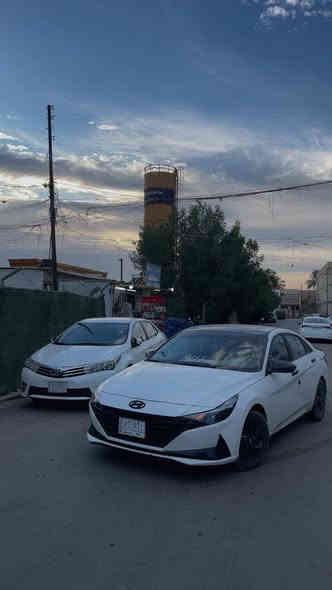 السلام عليكم 
النترا 2023 للبيع مكينة ١٦٠٠ خليجي كوريه اصل مو صيني
كير At 
رقم بغداد بأسمي تحويل ثاني يوم 
المواصفات
شاشه وكامره دواره 
سلايد 
تحكمات ستيرن جهتين 
مانع انزلاق 
3 وضعيات قياده 
وباقي المواصفات العاديه
سياره على ايدي من الشركه لليوم ماشيه ٦٧ الف كيلو حقيقي قابل للزياده
السياره مكفوله من الصبغ والبارد 
بيها رصعات خفيفه وبيها طخه جوه قبغ البانزين ممصلحه هم خفيفه وشخط بالباب خفيف
مكاني بغداد الغزاليه والسعر ١٥٨ ورقه وبيها مجال بسيط
رقم ***********
