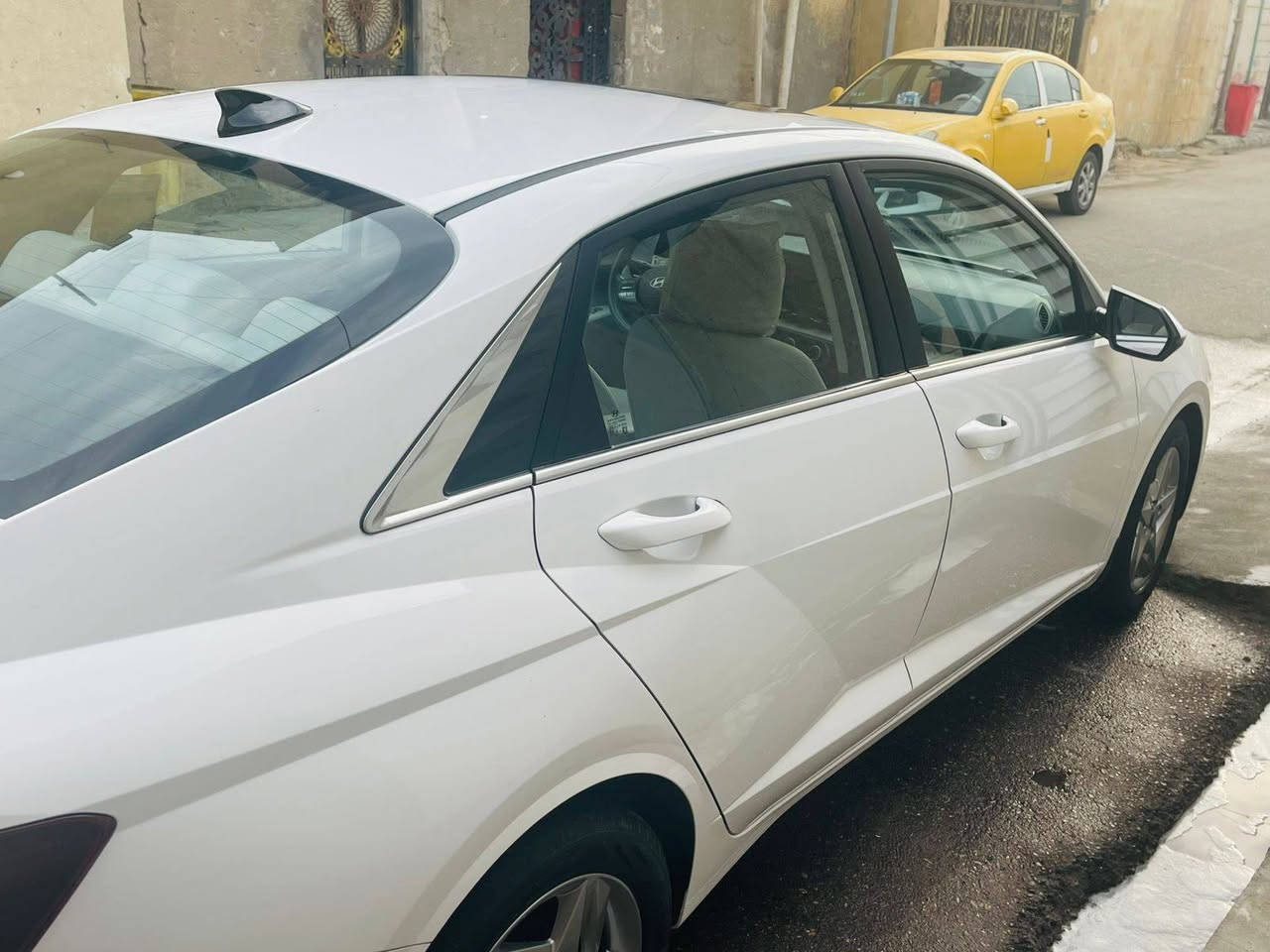 اكسنت خليجي ٢٤ بيهه شبر بارد بالبنيد فقط والباقي مكفول كفاله عامه محرك 1500دبل نوزل رقم بغداد موجوده بالبصره فول مواصفات مطلوبه اقصاط راعيهه كلش خوش ولد السعر 140 الي اتصيرله يدلل هذا رقمي ***********
