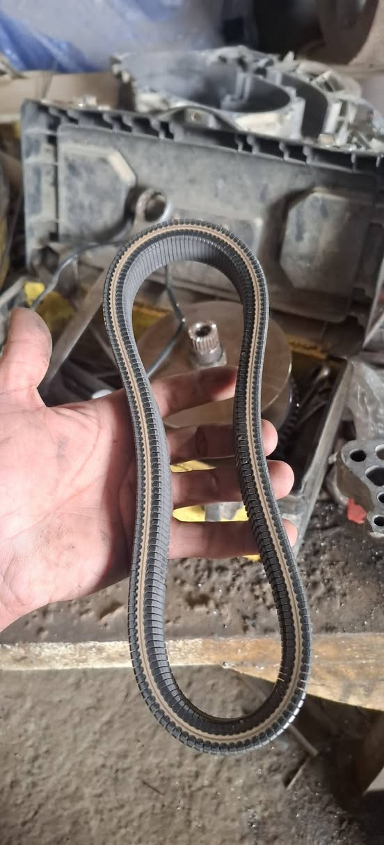 قايش سكاي ويف ٦٥٠ للبيع السعر ٤٠٠ اتصل على رقم تالي ***********
