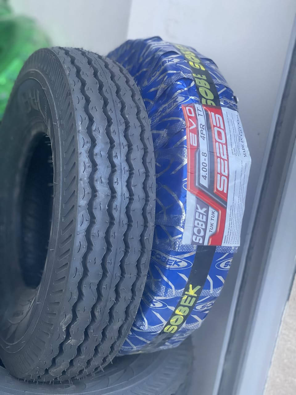 السلام عليكم 🫡
يوجد ايضاً جادر تكتك باجاج موديل 21 و21 لون اسود وبيجي الاتصال ***********
العنوان : مجمع مشن مقابل مجموعة الجوادين
