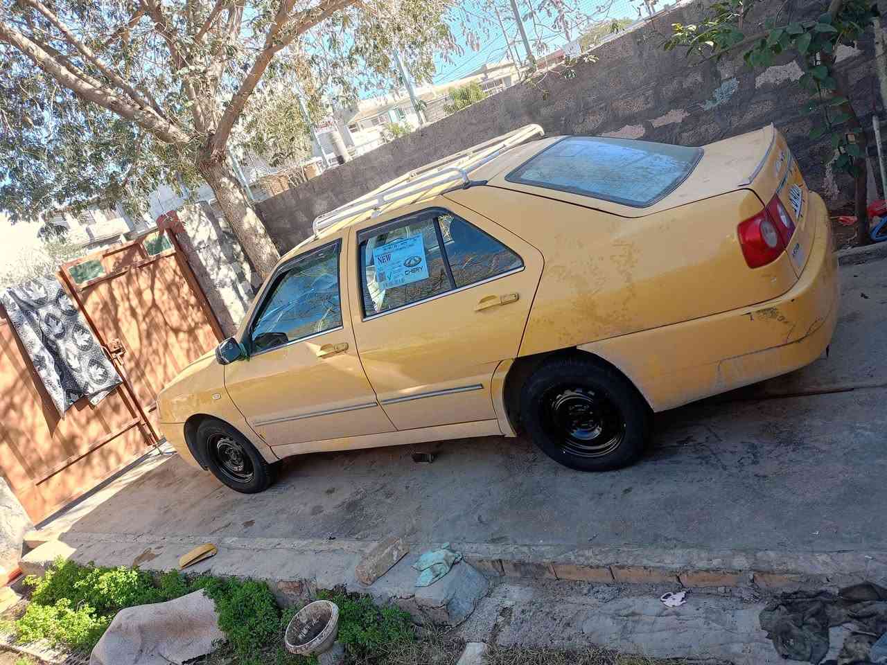 شيري كوين 2011
السلام عليكم شيري كوين للبيع ضربه صبغ مابي السياره بلاديه خياس بس قطعتين وحده بل باب السايق شويه وبل دوسه لا اكثر السنويه باسمي لل 2030 داخلها نضيف بس صدرها شويه تعبان 
السعر 
28 $ 
مكاني خانقين بختياري 
***********
