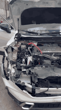 هوندا سي ار في تورنك أعلى فئه موديل ٢٤ مكفوله شواصي ودواخل تعمل وتسير سعر البيع ٢١٠واصل بأسم المشتري بيها مجال بسيط السياره حاليا بالحره وياها ادوات التصليح حسب الاتفاق للتواصل***********
