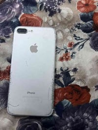 للبيع 7 بلاص بطاريه 100 ذاكره 256 فقط دكمه البصمه واقفه سعر 80 وبي مجا...