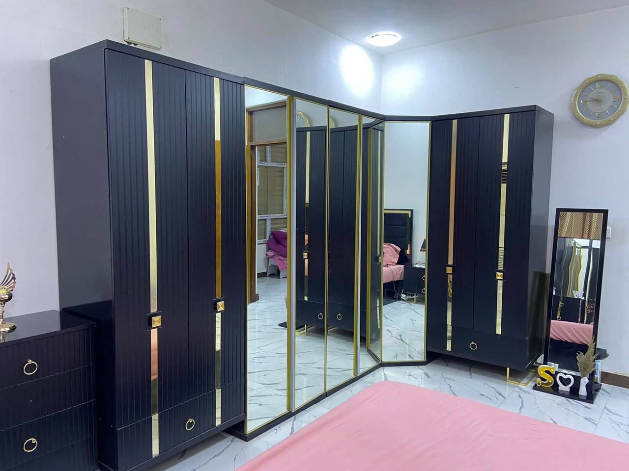 غرفه نوم تركيه كنتور زاويه ٨قطع سعر ٨٢٥مع دوشخ هديه مكان الدوره


**إذا كنت صاحب هذا الإعلان وتريد حذفه لأي سبب، رجاءا أرسل رسالة إلى الدعم الفني**
