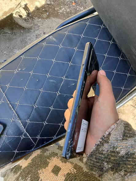 اسلام عليكم جهاز للبيع ريدمي كي 40 كيمنك الذاكرة 256 90 فريم العشوائي 12
مثل ماموضح أمامك ضهر مكسور وبطارية تريد تبديل 
غيرهم مكفول السعر 175 وبي مجال توصيل متوفر بغداد كرخ.
رقم *********** واتساب/ واتصال
