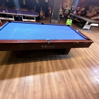 بليارد • مستعمل • مع طوبات