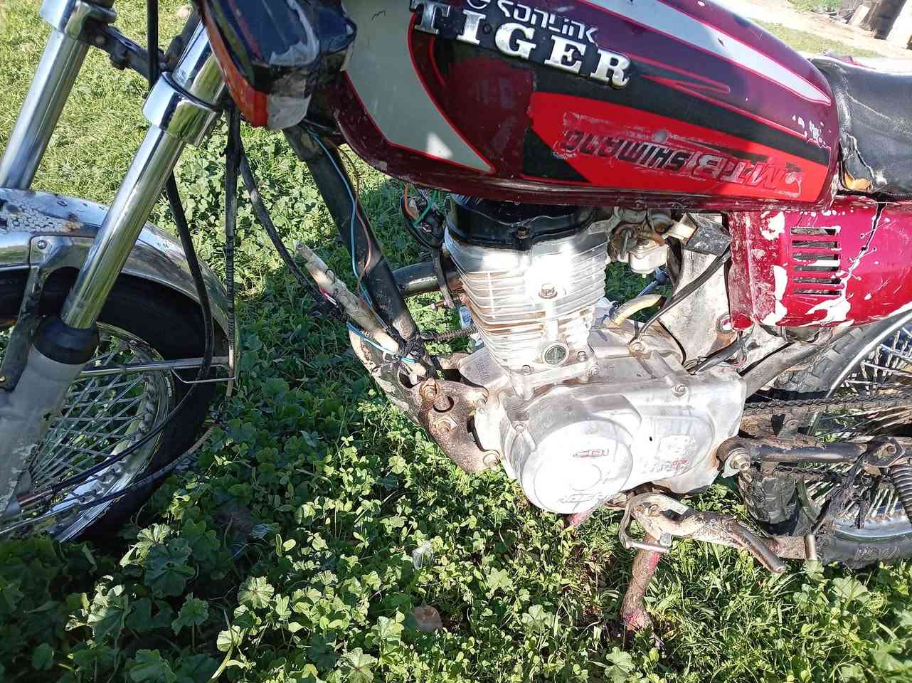 السلام عليكم موطور للبيع الستفستار عل رقم ***********
