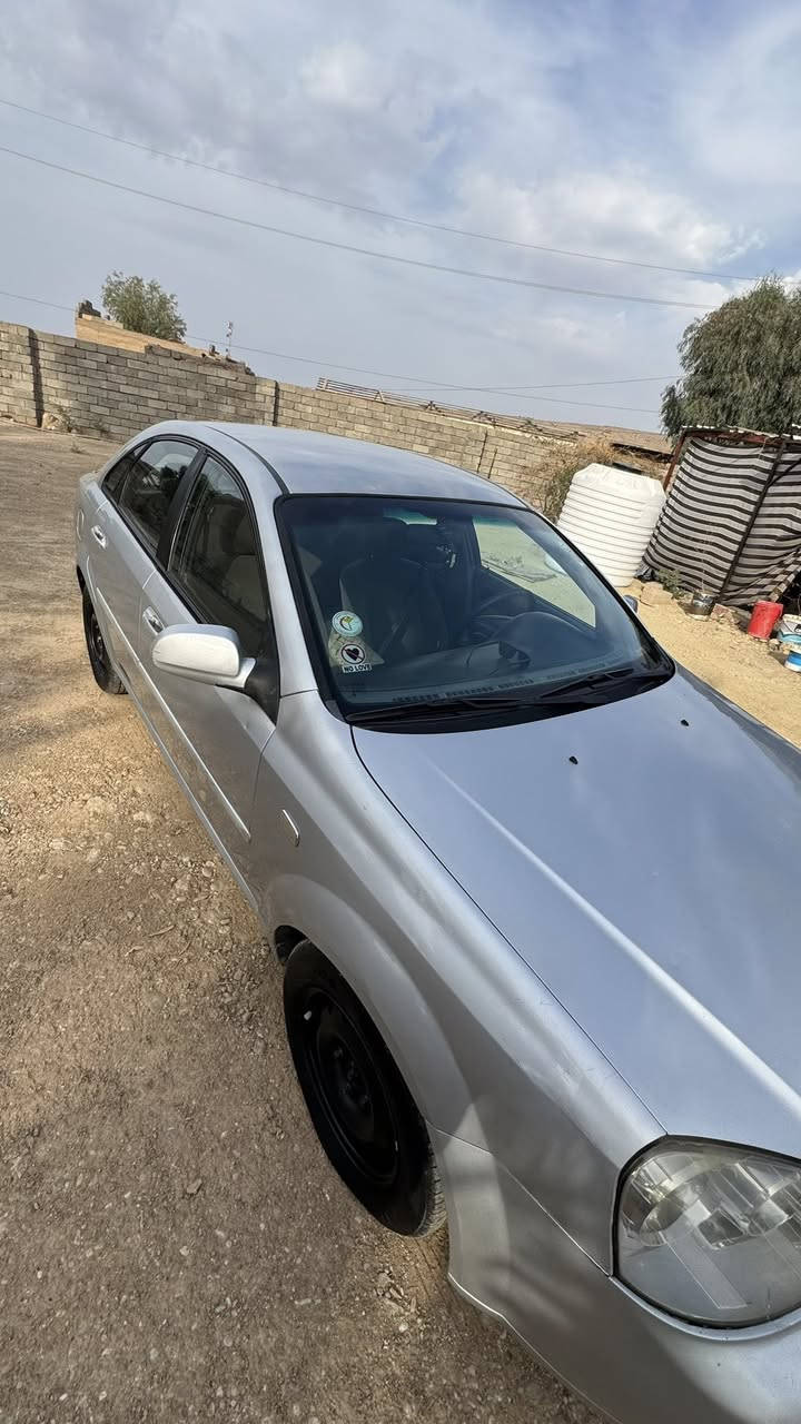 السلام عليكم
اوبتره 2009 بدون صبغ سنويه الى2030 وباسمي تخم تايرات جديد وحداديه جديده محرك رخاوه بيها كير عادي كابون باسمي السعر 72 مكان السياره موصل الشلالات

رقم تلفون ***********
