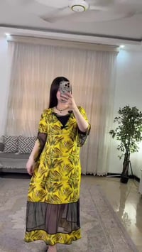 دشداشة نسائي • خامة زبدة • فري سايز ٩٥ كيلو