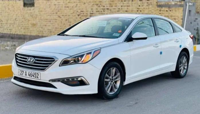 السلام عليكم 
هونداي سوناته 2015 وارد امريكي محرك 2400  بأسمي هزه وسنويه ولوحات جديده 
بيه باب مبدل اصلي وصبغ الداير الخلفي اليمه صور الحادث مرفقه بل الصور  والباقي مكفول ضربه وصبغ وتبديل وبارد بجم كبس الشركه بدون ارباك مواصفات نص فول السياره جديده جداً وجاهزه كير ومحرك وتبريد تدفئه حداديه شرط الفحص السعر 113للاستفسار ناحيه جرف الملح ديالى 
***********0
