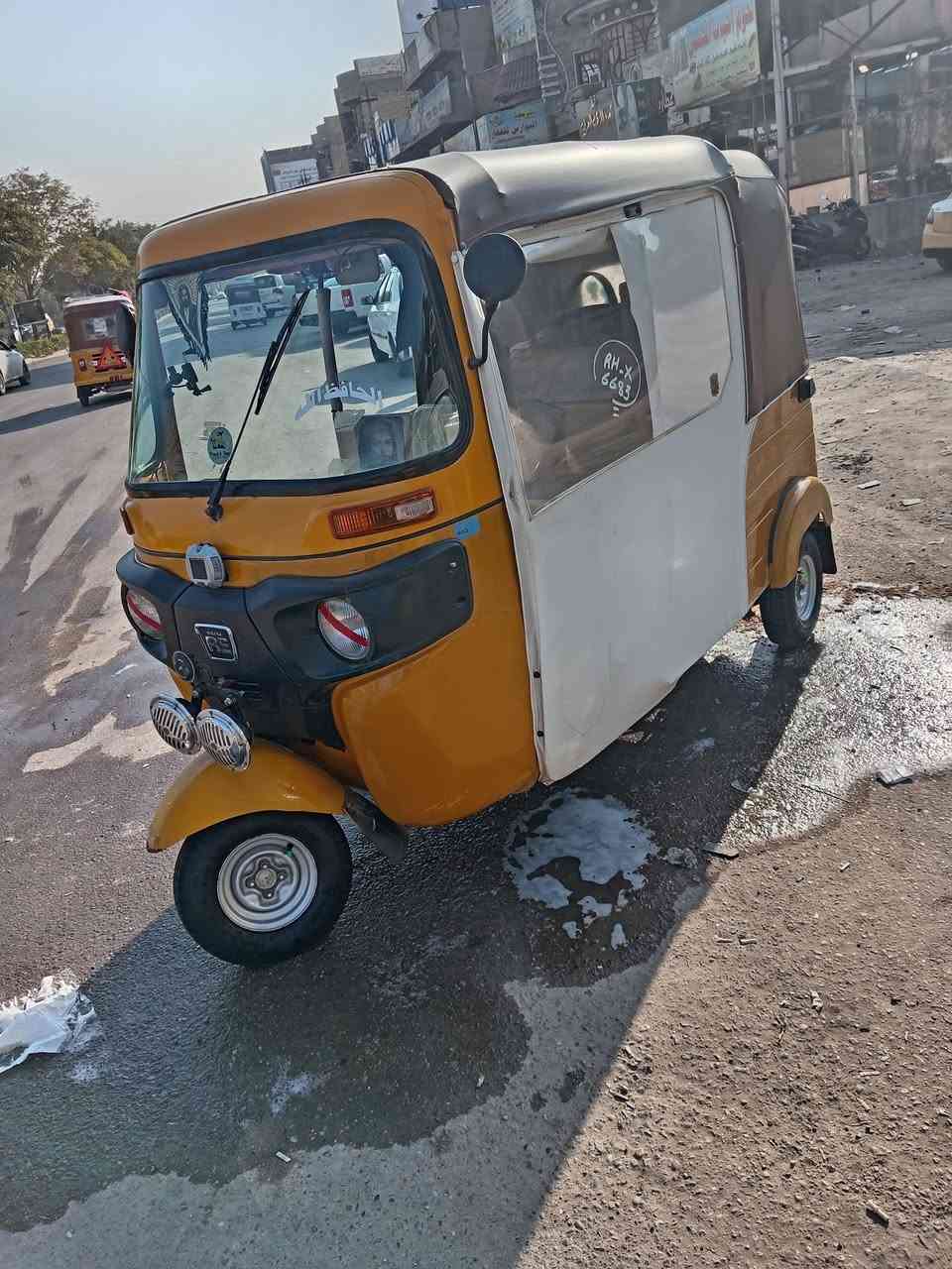 السلام عليكم تكتك للبيع مديل 20كفاله من الضربه
والصبغ والمعجون رقم او سنويه كربله المكان البياع تقاطع درويش ***********
