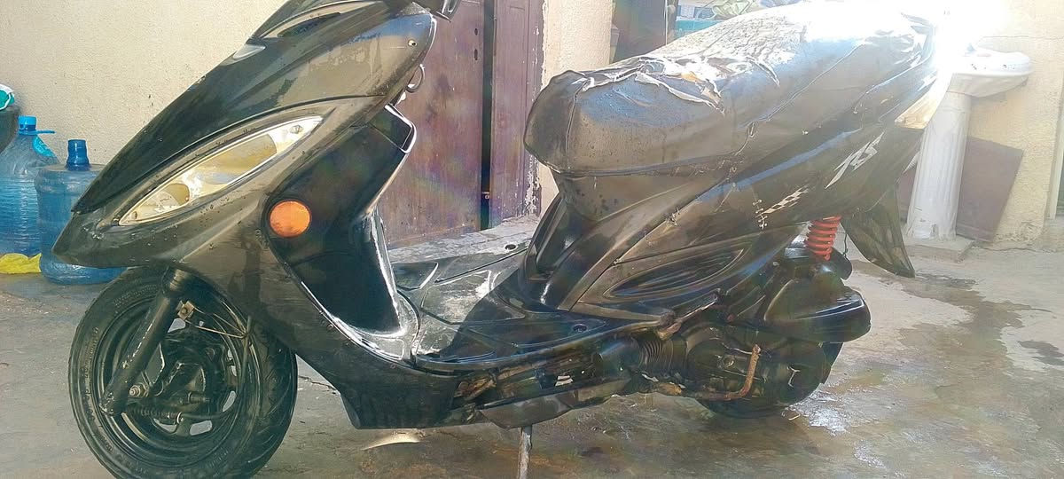 سلام عليكم دراجه كامكو جي فور دراجه كوم حديد طافيه يرادله تجفيت السعر 150 او بيه مجال مكاني ابو غريب ابو منيصير


**إذا كنت صاحب هذا الإعلان وتريد حذفه لأي سبب، رجاءا أرسل رسالة إلى الدعم الفني**