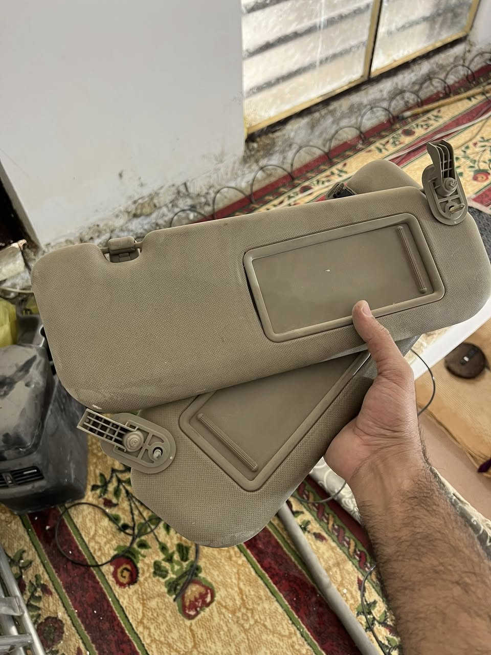 السلام عليكم اخوان اغراض اصليات النترا 2015 خليجي للبيع 
كنترول تبريد 
شمسيات يمين ويسار 
تجوة فرس 
تخم سفايف ابواب نضيفات جدا 
جوانب شاشة رصاصية اليمين بيها ضرر بسيط و اليسار نضيفة جدا


**إذا كنت صاحب هذا الإعلان وتريد حذفه لأي سبب، رجاءا أرسل رسالة إلى الدعم الفني**