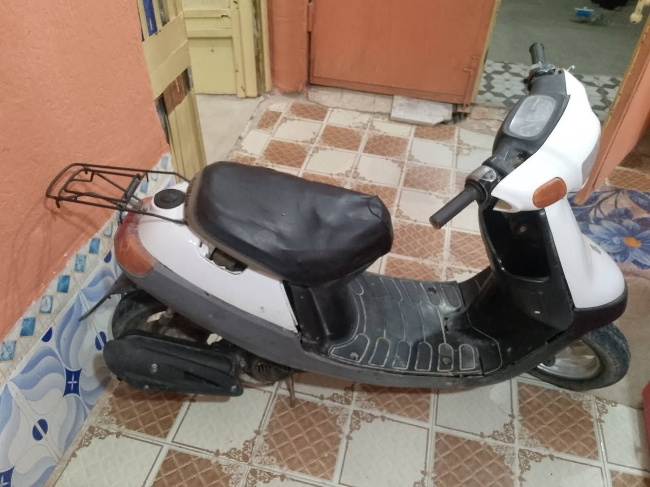 سلام عليكم دراجة بترة شغالة هندر واحد نضافة مثل الصورة سلف شغال عوزهة باتري مكان ناصرية سديناوية ***********
