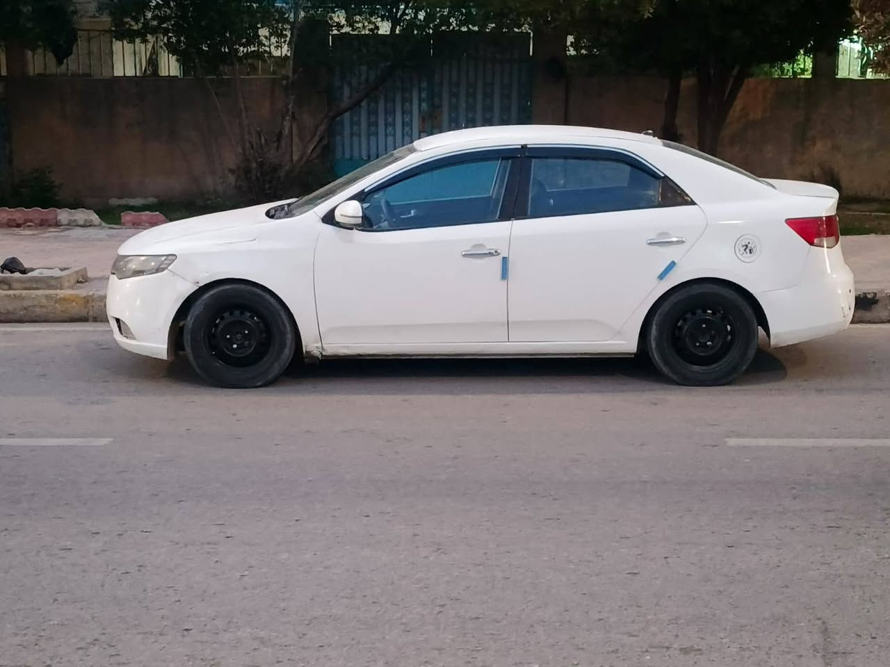 السلام عليكم سياره سيراتو 2011 رقم اربيل تريد وكاله تريد تحويل سياره جديده مكينه كير كفاله تخم تاير سياره بيه صبغ عام مكاني كربلاء السعر 70 وبيه مجال حك الجيه رقمي *********** مكلف بل نشر هاذه رقم ابو السياره واتساب ماجاوب
