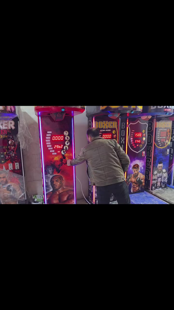 دائماً كل جديد من مركز حاج حميدي لتجهيز صالات الالعاب 
ماكينات بوكس جديد ومميز
مصنع من اجود الخامات 
مزود بنظام كشف اعطال صوتي عربي
مزود بنظام عداد عمل عدد الضربات مخفي
يمكن ضبط عمله على اي عملة معدنية 
نظام عمل ماتور موفر طاقة يعمل على اقل من ١٠٠واط 
متوفر شحن لجميع المحافظات السورية
للتواصل اتصال او واتساب 
+963985137510
 #بوكس
 #ماكينات_بوكس
 #هوكي
 #فيشة
 #فيشة_إلكتروني 
 #بلياردو #بين_بون #كمبيوترات #بلايستيشن


**إذا كنت صاحب هذا الإعلان وتريد حذفه لأي سبب، رجاءا أرسل رسالة إلى الدعم الفني**