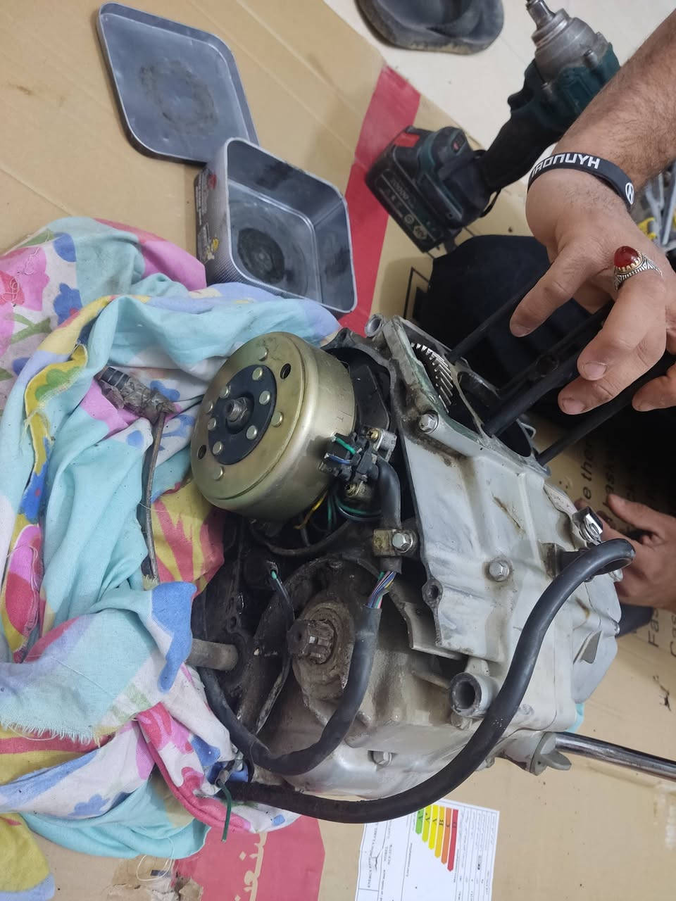 محرك للبيع عوزه كرنك كاظ قبقه لثاني موجود مكان ناصريه مركز 
***********
