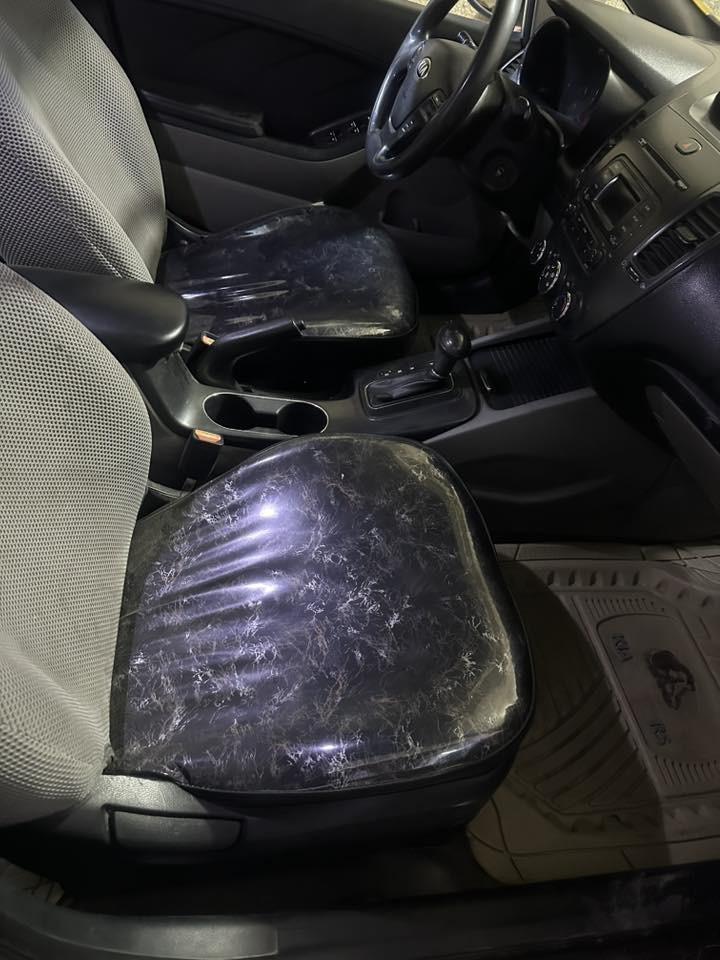 اسلام عليكم فورتي مديل ٢٠١٥ مكينه دوش 1800
حادثه الجاملق والباب مرفق بل صور نص فول سياره كامله كبل الشارع رقم بغداد بسمي السعر ١٠٧ بيه مجال العنوان بغداد  
***********
