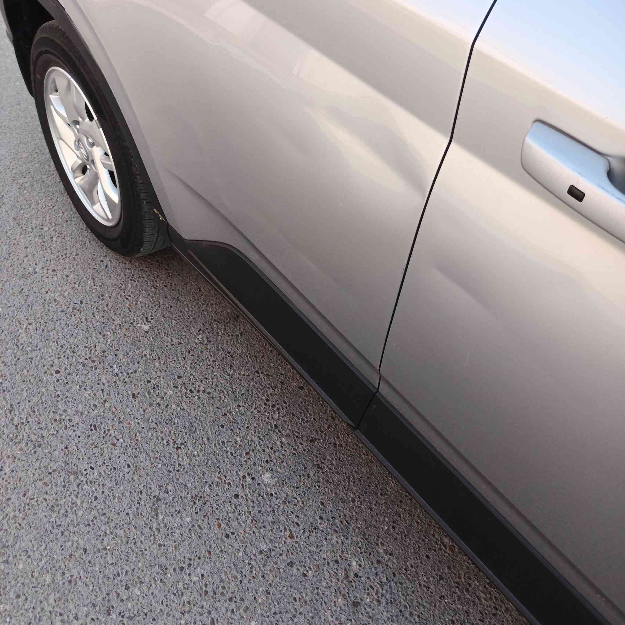 سلام عليكم فينو 2022 SEL فول مواصفات ضرر كما موضح بسونار 
سيارة كير محرك صدر شركة تبريد
مواصفات : 
بصمة تشغيل عن  بعد
دخول ذكي 
تدفئة ستيرن كشنات
اشاير ب لمري
نقطة عمياء 
رادار امامي٫ خلفي ٫جانبي
لد نهاري 
6 وضعيات قيادة 
وباقي مواصفات معروفة رقم بغداد تحويل ثاني يوم

سعر 110 وبيه مجال بسيط
رقم الهاتف *********** عنوان بغداد الدورة
