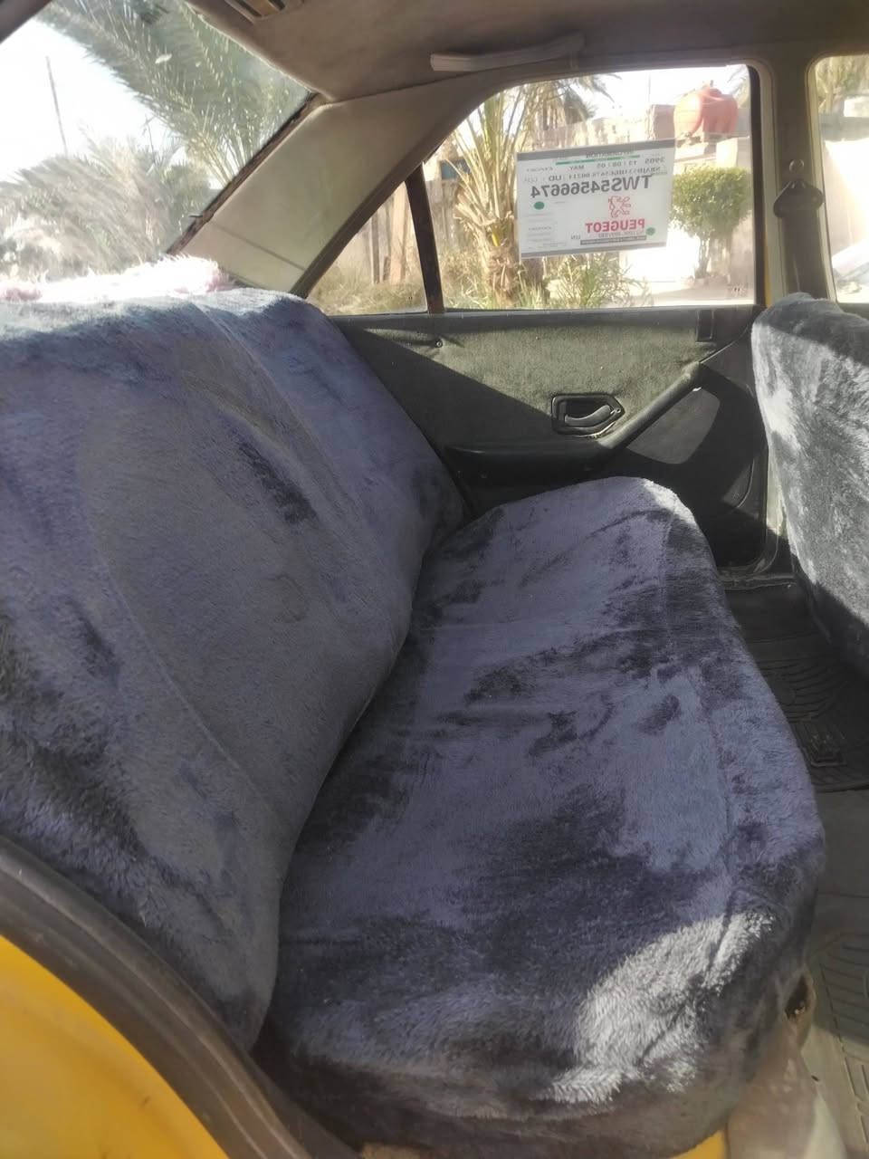 سلام عليكم بيجو بارص 2012 محرك وكير لاتنقيص ولاتبخير كهربائيات شغاله سنويه تنتهي 6/4/ 2026 بدون راعي اتكفل سرقه وعشاير مكان ناصريه مركز شارع السفينه ***********
