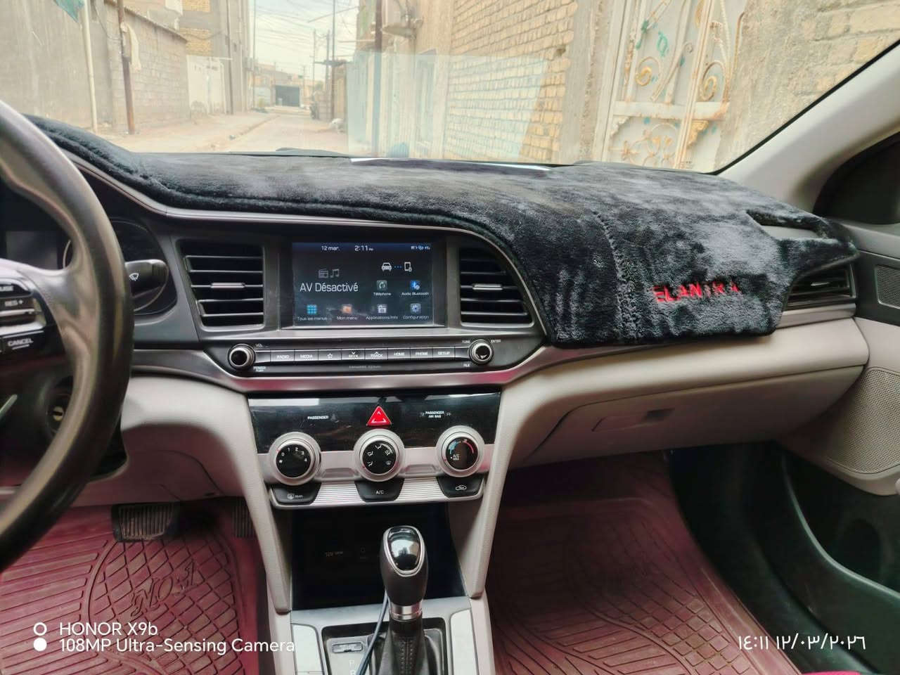 سيارة النترا 2019 أمريكي دوش 
تخم تاير جديد
ادامة كاملة للسيارة وحدادية كاملة جديدة 
مكينة مفتوحة كازكت 
حادث ما عابر
حادث امريكا بالصور كذلك رقم الشاصي 
السعر 133$
*********** واتساب
