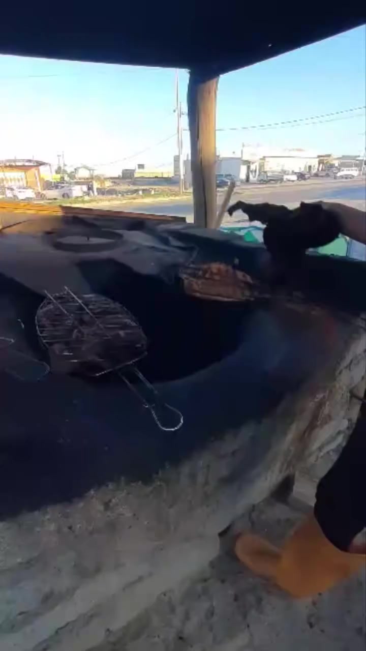 بسم الله ماشاء الله
للحجز والاستفسار الاتصال على الرقم التالي ***********
ملاحظة :عندك دجاج افخاذ اوحاير اشون تشويه عليك بس جيبه عندي الطعم فول 😍 😍
