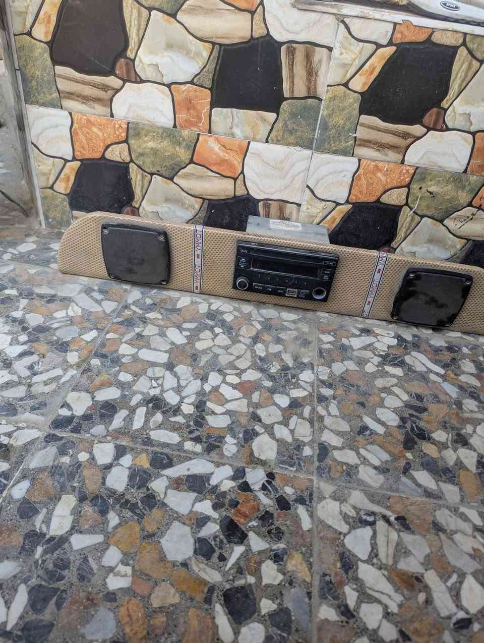 سلام عليكم مسجلات للبيع شرط  شغالات ونضاف  الله شاهد مكاني بغداد العبيدي  رقمي بي واتساب بس راسلني ودزلك الموقع *********** سعر الواحد عشرة آلاف
