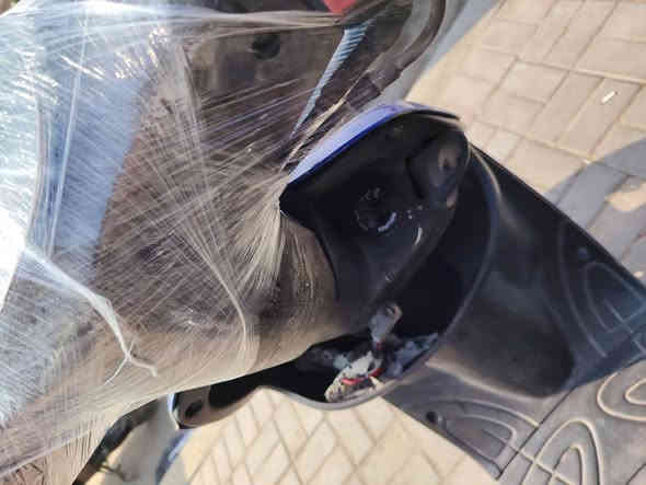 دراجة دولفين للبيع السعر ٦٠٠ وبيهه مجال الشراي يتصل عل الرقم *********** مكانهه السماوه كرهبايات شغاله سلف هندر مكينه ناعمه
