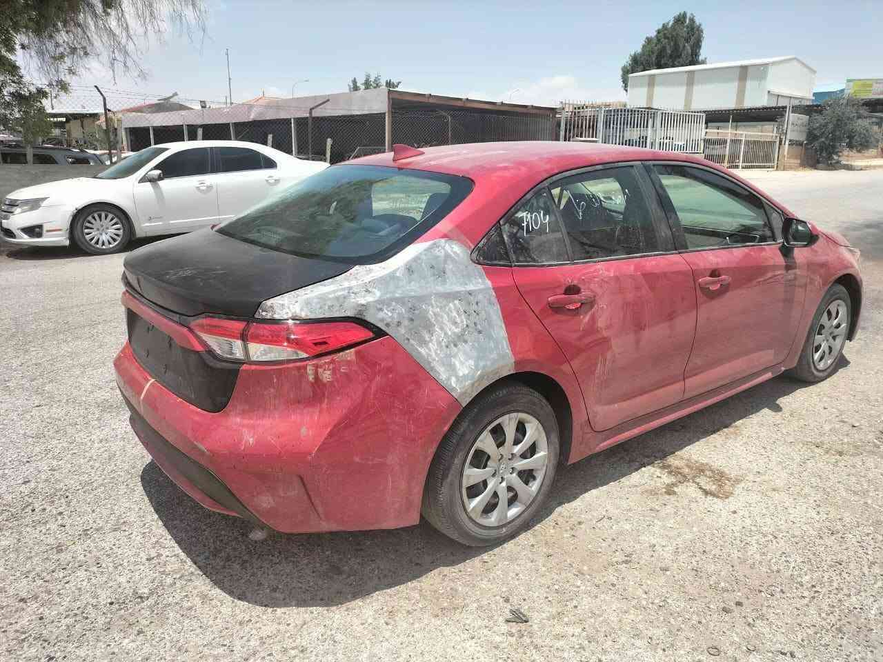 كورلا وارد امريكي بانزين موديل 2020
رقم بغداد الرقم الجديد باسمي تحويل ثاني يوم 
محرك 1800
صوره الحادث موجودة ب منشور

سعر 130ورقه

 تصال *********** متواجد واتس اب
