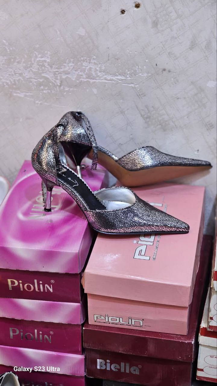 ✨️شروه حذاء عرايسي
✨️تشكيله موديلات 

✨️مكسر ومن ضمن سيريات

✨️العدد 350 زوج 

✨️السعر 2.99 💲
تركيا 🌹


**إذا كنت صاحب هذا الإعلان وتريد حذفه لأي سبب، رجاءا أرسل رسالة إلى الدعم الفني**