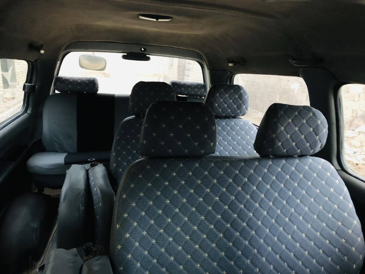 السلام عليكم ستاركس للبيع موديل 7 امسكر كير عادي حدادي تخم تاير تبريد تدفئه دوشمه  جديد خط وبحث سياره جاهزه ما ناقصه شي سعره 83 بيه مجال مكان الدوانيه ***********
