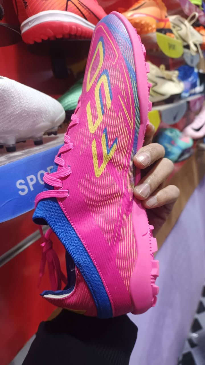 حذاء اف خمسين اصلي بشرط تفحص كدام مندوب بس 25توصيل مجاني قياس 44


**إذا كنت صاحب هذا الإعلان وتريد حذفه لأي سبب، رجاءا أرسل رسالة إلى الدعم الفني**