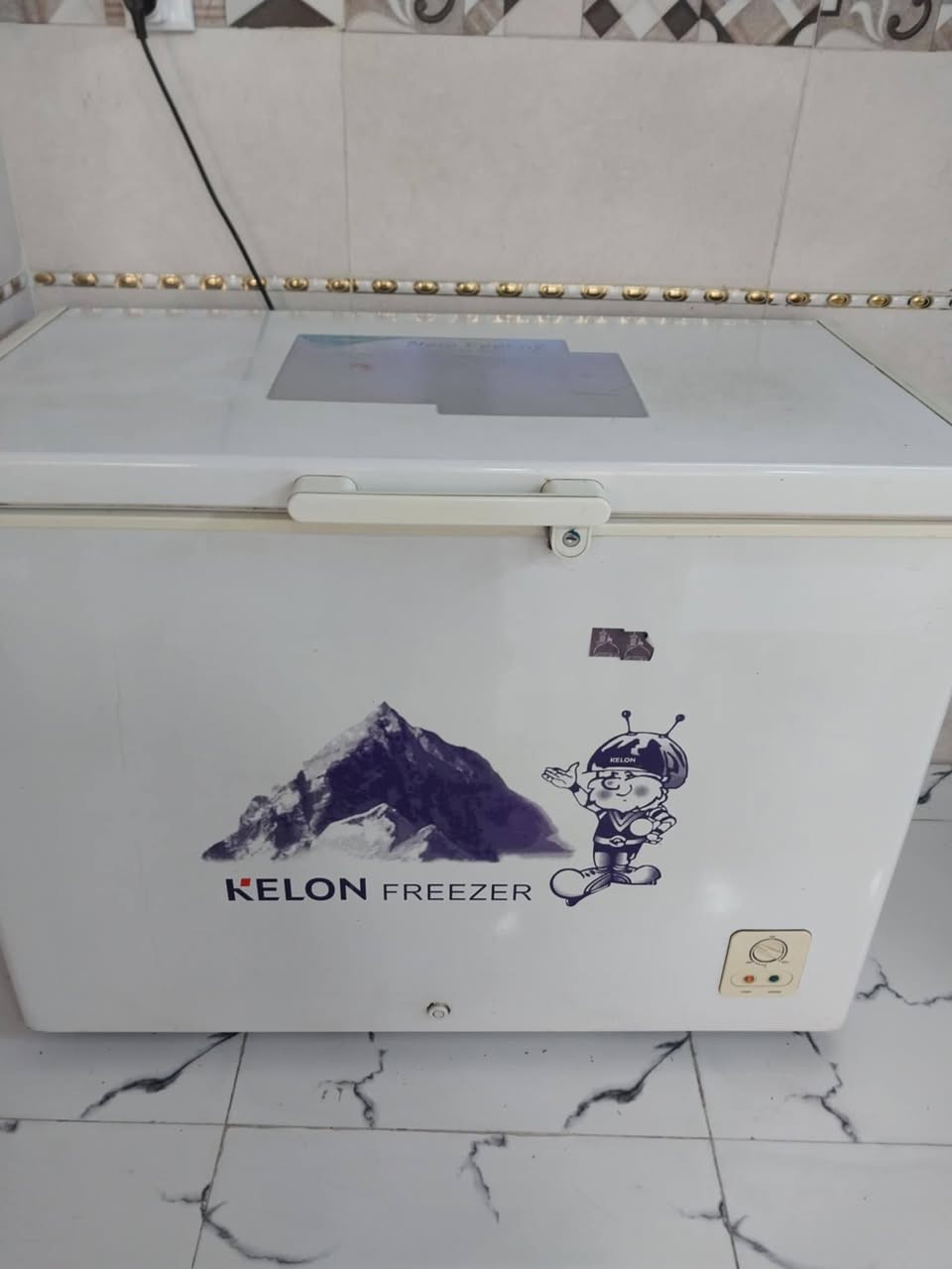 مجمدة للبيع مثل مواضحه باالصوره نظيفه ب 250وبيهه مجال بسيط


**إذا كنت صاحب هذا الإعلان وتريد حذفه لأي سبب، رجاءا أرسل رسالة إلى الدعم الفني**