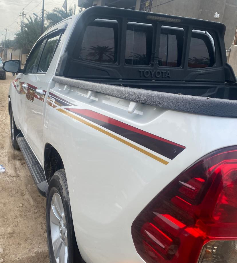 هايلوكس فورويل ١٩بريميه لون صدفي كير عادي (كازززز)مكينه وكير وكشر كفاله عامه فقط بارد بيه رقم اربيل شرط التحويل السعر ٢٣٣وبيً مجال الاستفسار العنوان البصره القرنه ***********
