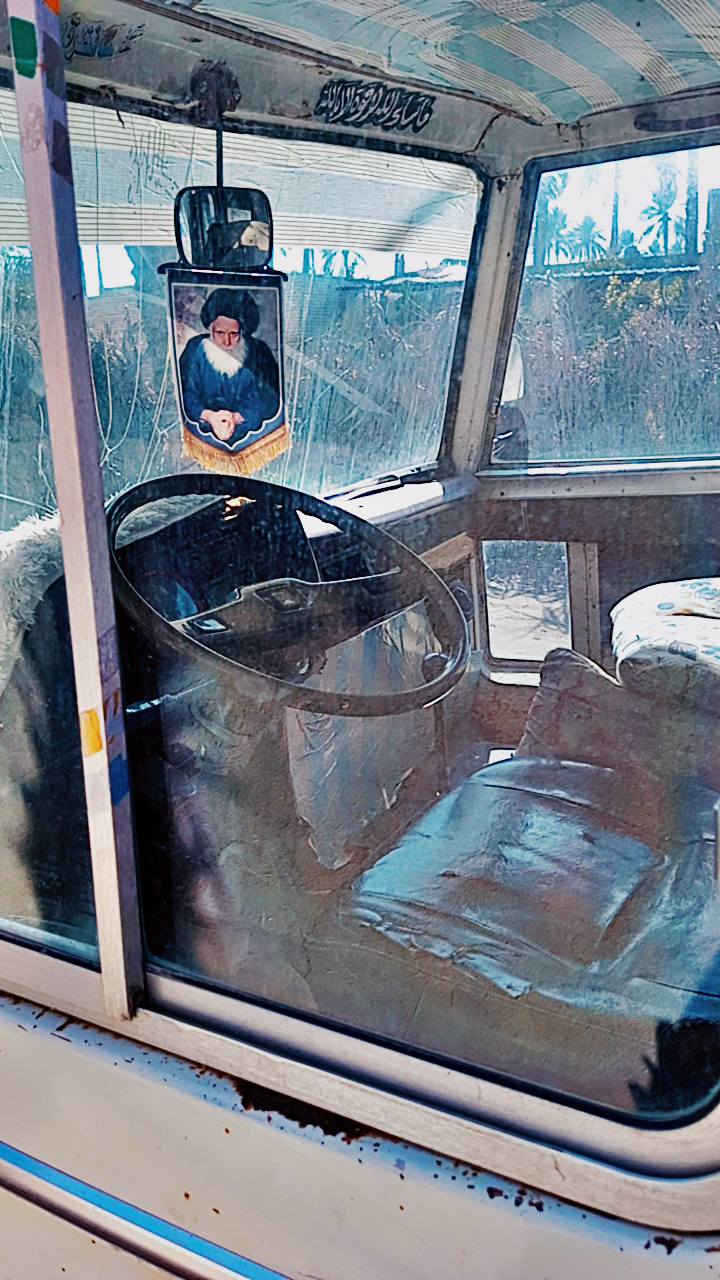 سلام عليكم
كوستر 82 السياره حلوه تخم تاير محرك بلادي نكره سلف 
كلشي بدلت بي السعر 3 مليون وبيه مجال للشراي 
***********
