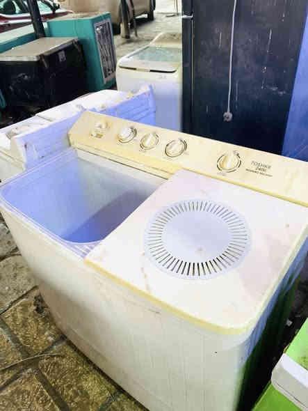 سعر غساله وحده قفل 60
سعر البراد الواحد 60 
مجمده سعر 90 
ثلاجه سعر 50
حله باب المشهد 
بيهن مراوس 
***********
