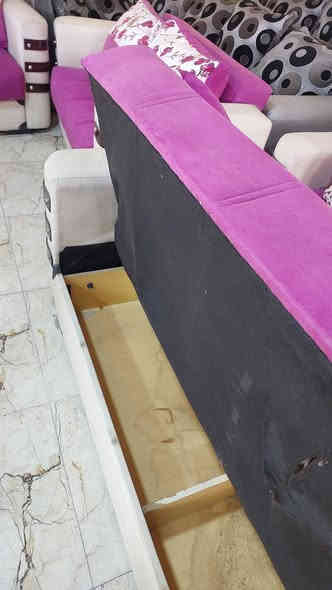 تركي 4قطع ابو السرير وابو الكوشات والنضافه مبين بالصورة 200الف نهايته مع التوصيل مجمع النذير للاثاث المنزلي الجديد والمستعمل والباله اوربي بيع وشراء. تجهيز بيت كامل بسعر تنافسي وتجهيز لاهل الجمله.  كركوك حي النصر مقابل مركز شرطه ...خلف المرور القديم مباشر ***********
*********** 
***********
