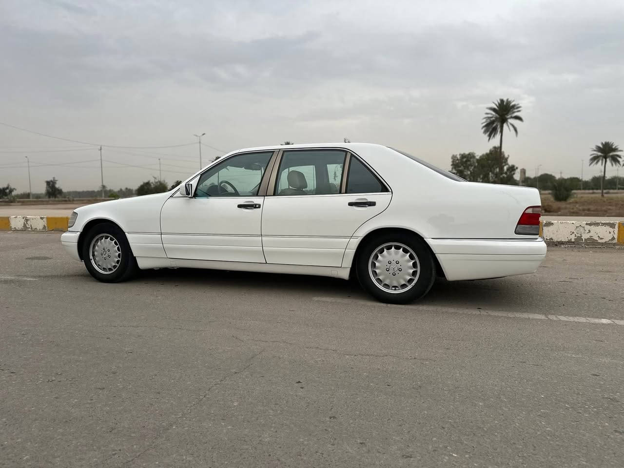 السعر 125
السلام عليكم شبح 1996 -S320

شادلها منضومه غاز 100 لتر انسى العطل والصرف والدولنز 

انشط من البنزين المحسن والسوبر

ماشيه 249

باب طويل لارج

فتحه بانوراما زجاج

كشنات كهرباء 

داخل بيجي 

سستم صوت اصلي شاده جديد من شركه BOOS مع مشغل SONY 

منضومه زينون عالي ناصي متغير اللون بين الاصفر والثلجي من التليفون

تخم تاير وباتري وحداديه اماميه وخلفيه ادامه جديد 

دبل فيت بم بوش اصلي وتخم بلكات وفلاتر ونوزلات جديد مال وراد يابان 

برده خلفيه كهرباء 

السياره مكلفتني 155

وعارضها حاليا ب125 

مكان السياره حله

للاستفسار 

***********

ملاحضه السياره مامعمره كلها عالبلاد فقط بيها 3 قطع صبغ بدون حادث
