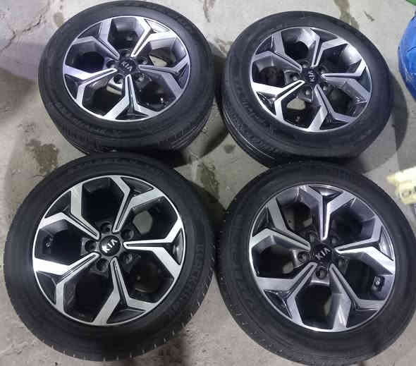 السلام عليكم...تخم ويل كب 16 اصلي (فورتي سيراتو ) + 4 اطارات 205/55/16..... 280 الف 
العنوان:بغداد الجديده
للاتصال:*********** واتساب
