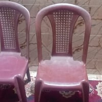 كراسي • نظيفات • اثنينهن
