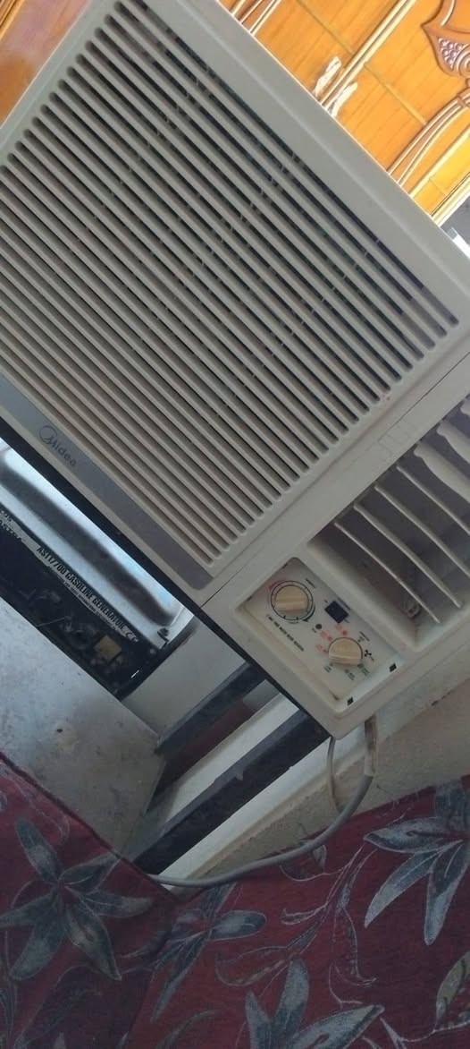 مكيف شغال مستخدم شي قليل كولش نضيف مامصلح نضافه 100/95مكاني ديالئ الخالص استفسار خاص


**إذا كنت صاحب هذا الإعلان وتريد حذفه لأي سبب، رجاءا أرسل رسالة إلى الدعم الفني**