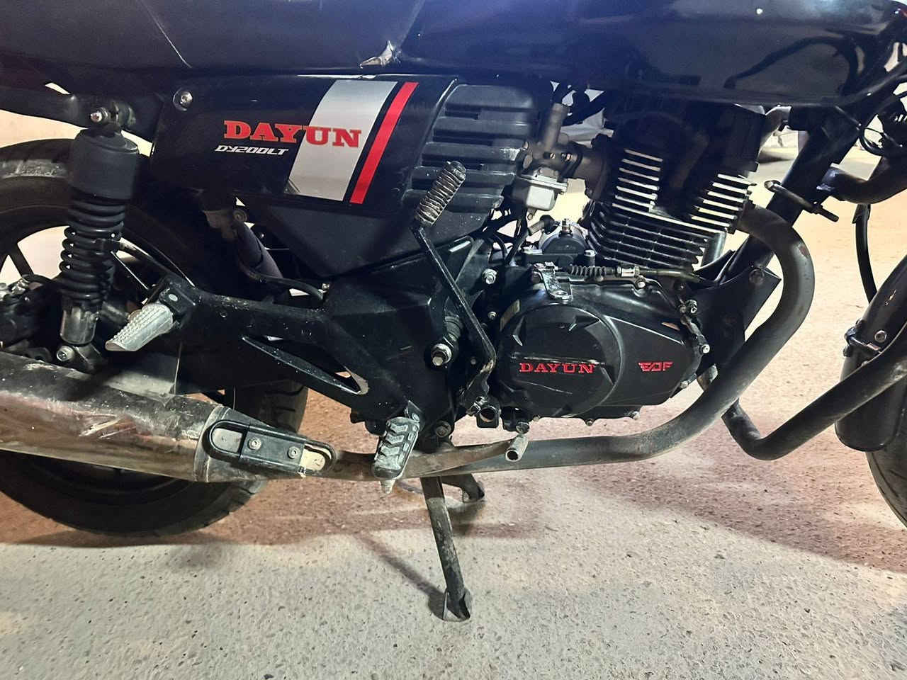 السلام عليكم درجة ديوان لاتي للبيع رقم وسنويه وهزه جدد كفاله عامه الدراجه موديل 2023 نازله بل2024 دراجه خير من الله تحويل ثاني باسمي عنوان ديالى بعقوبه
للاسنفسار *********** السعر مليونين ونص
